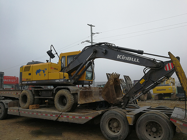 輪挖出租案例二