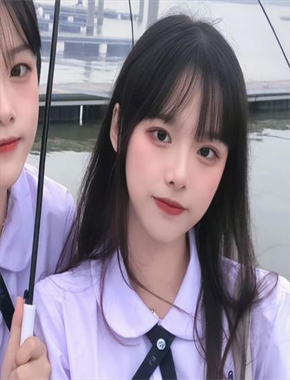 悠悠电影-年轻的女闺蜜HD中文字幕